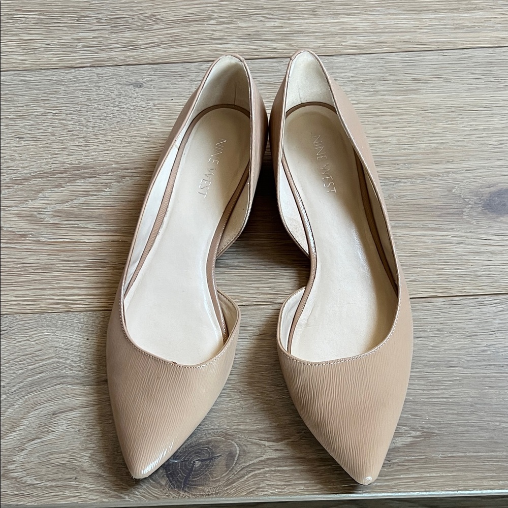 Nine West Beige Pointed Toe Flats